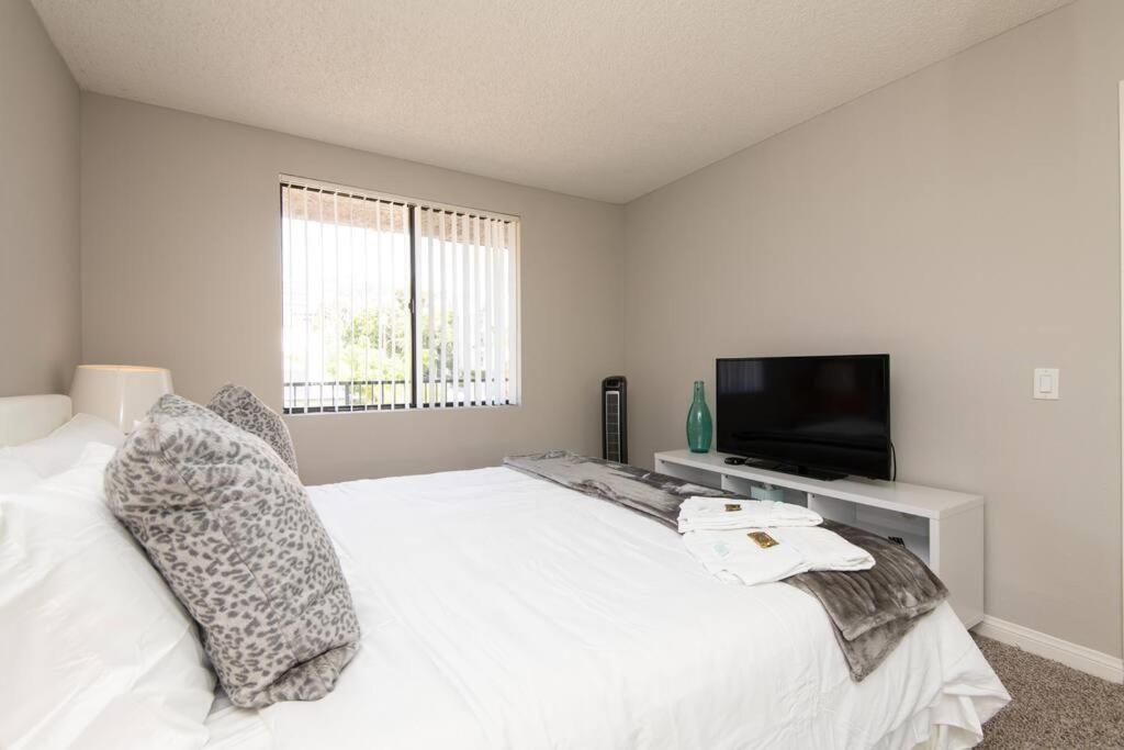 Appartement Prime Location 1-bedroom With Pool Los Angeles