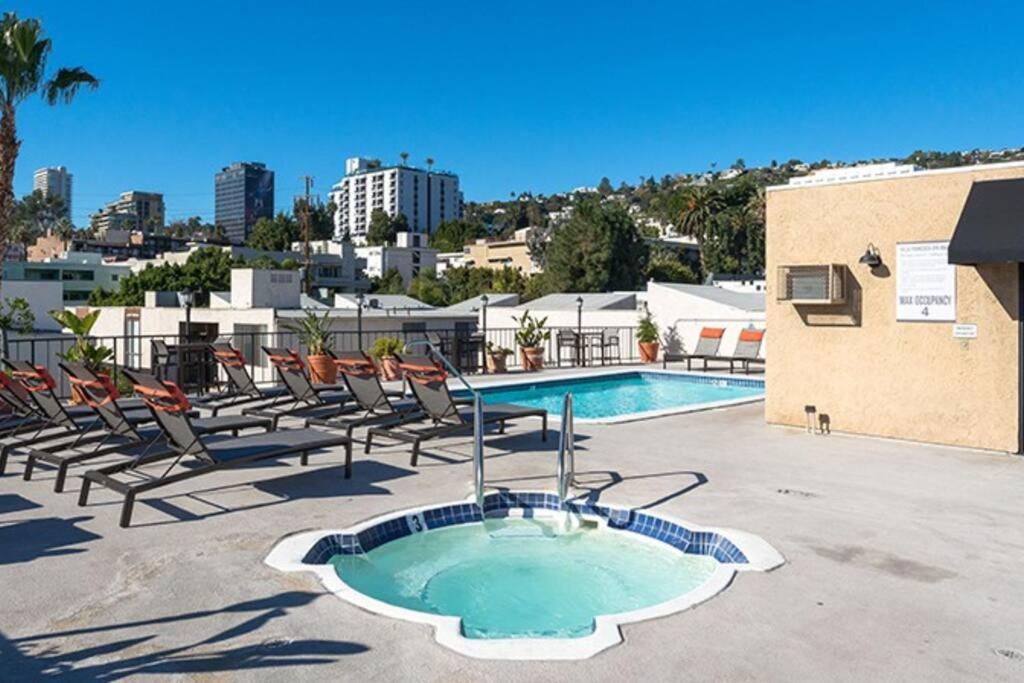 Prime Location 1-bedroom With Pool Appartement
