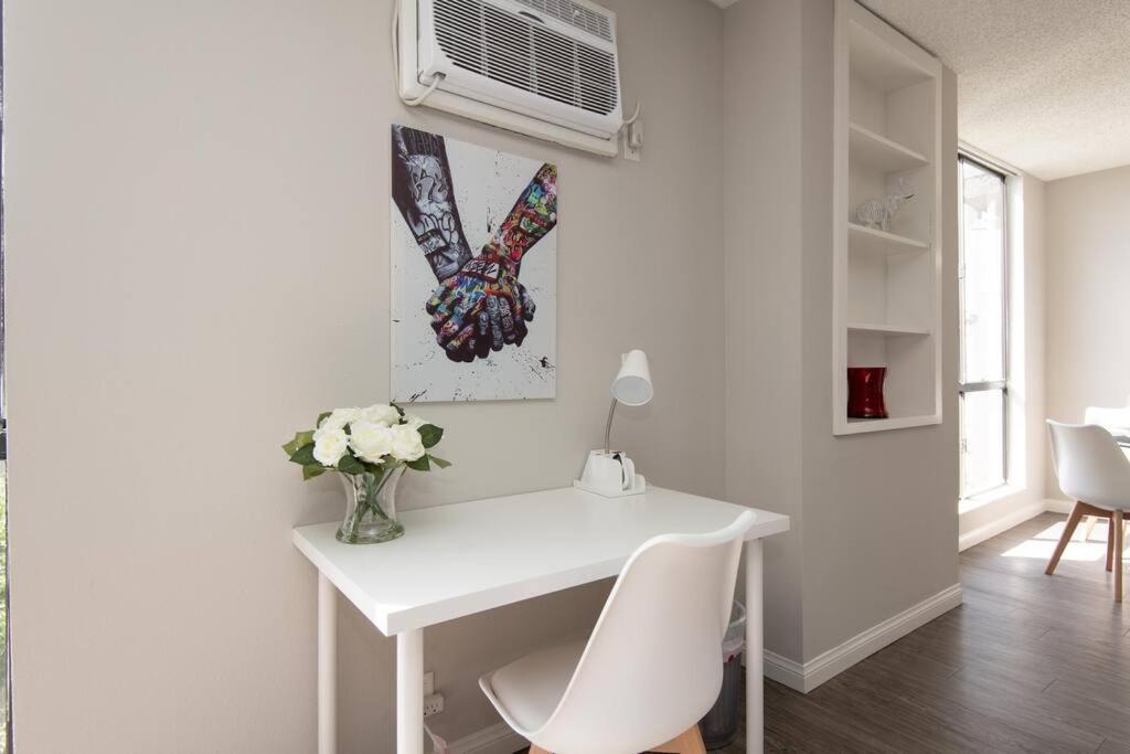 Prime Location 1-bedroom With Pool * Los Ángeles