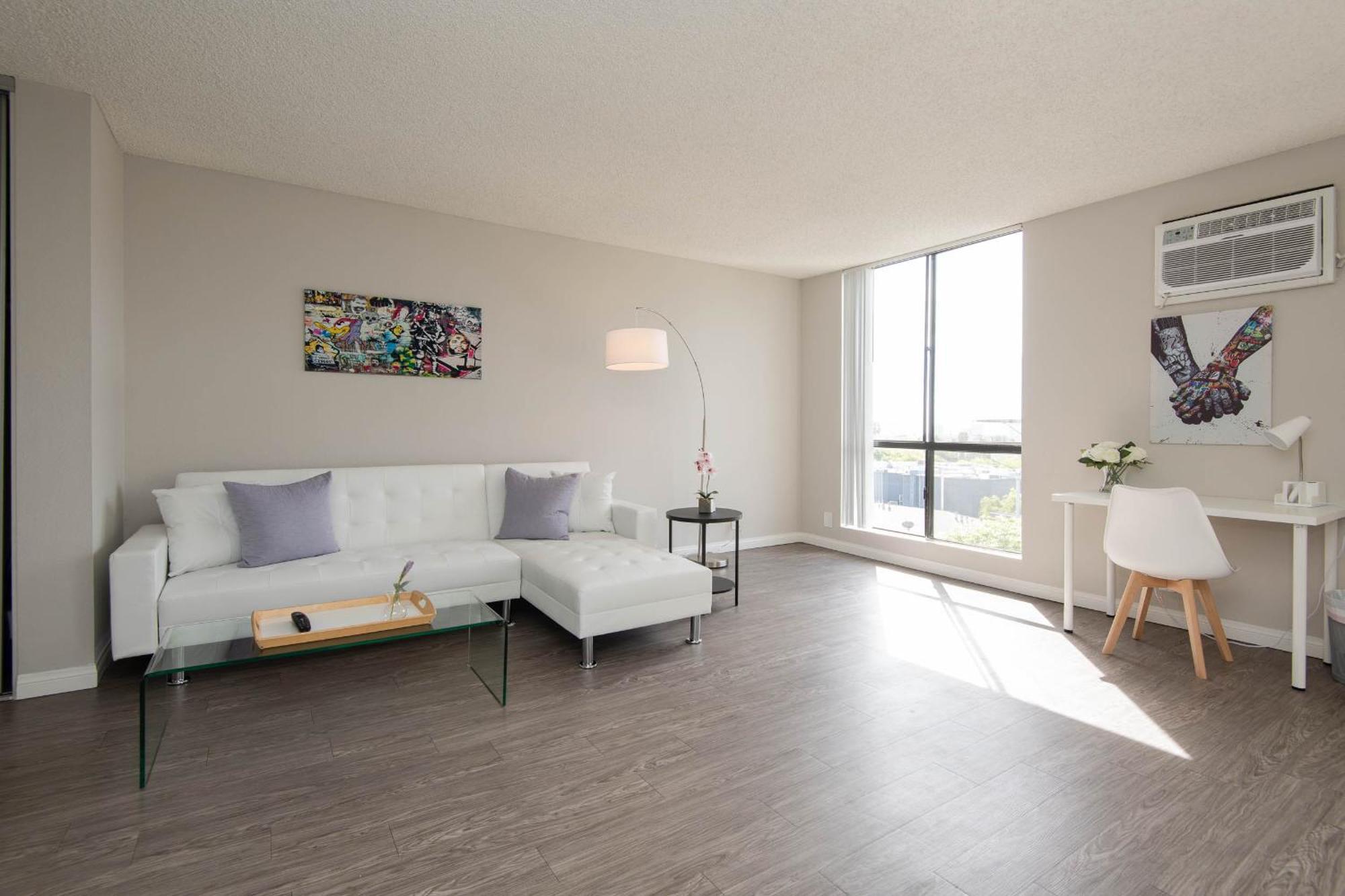 Prime Location 1-bedroom With Pool * Los Ángeles